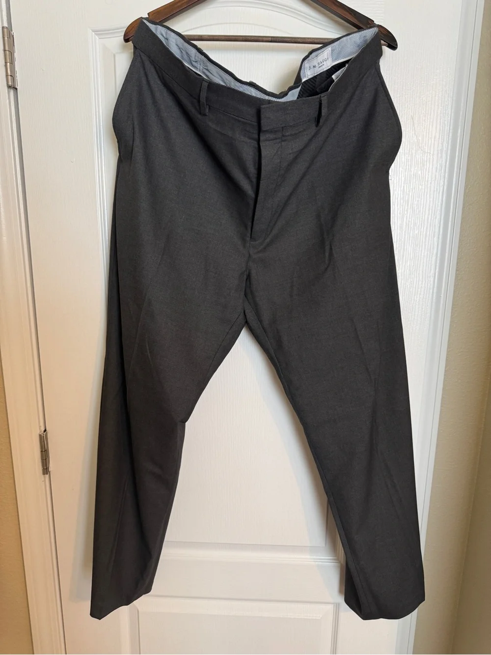 Classic Men's Gray Two-Button Suit 52L With Slacks 42x30